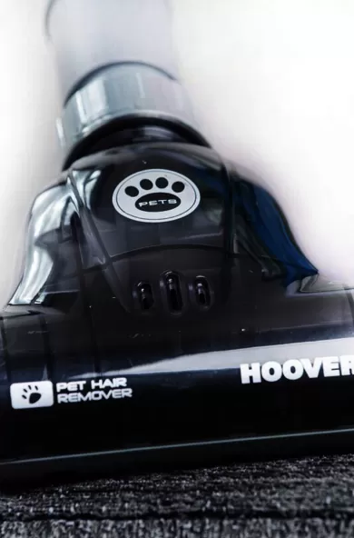 Hoover Upright Cleaner Bagless With Extra Pet Brush