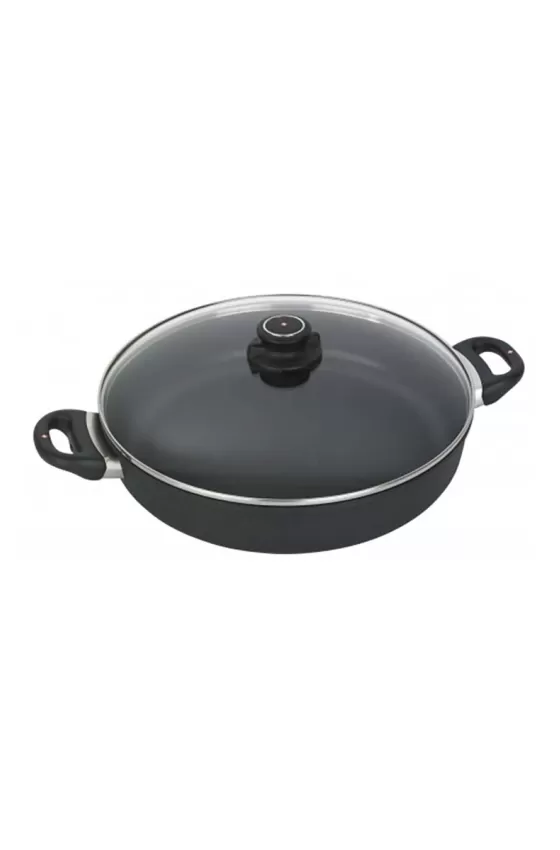 Swiss Diamond SAUTÉUSE WITH LID - 32 cm